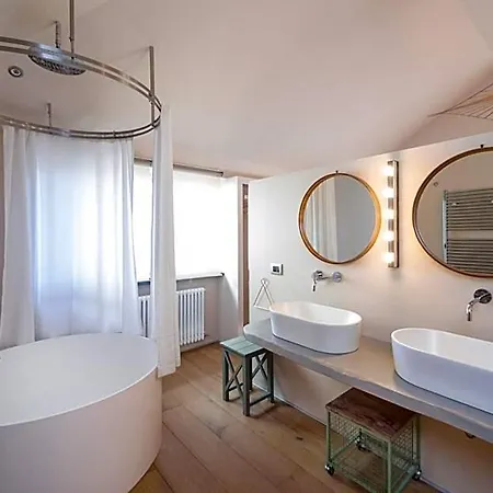 Paradiso Charme&design Adults Only Bed & Breakfast 4*