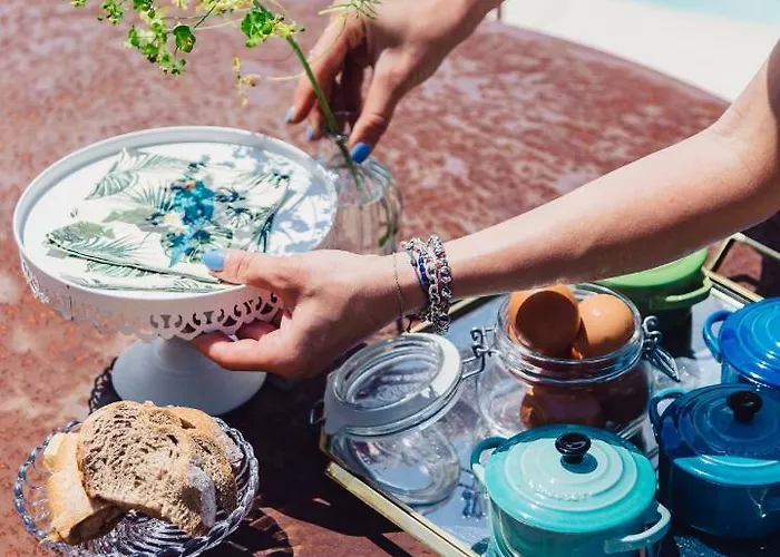 Paradiso Charme&design Adults Only Couette-café 4*